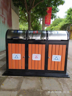 thùng rác gỗ 3 ngăn nắp lật