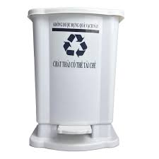 Thùng rác y tế 15 lít màu trắng 2 tr5